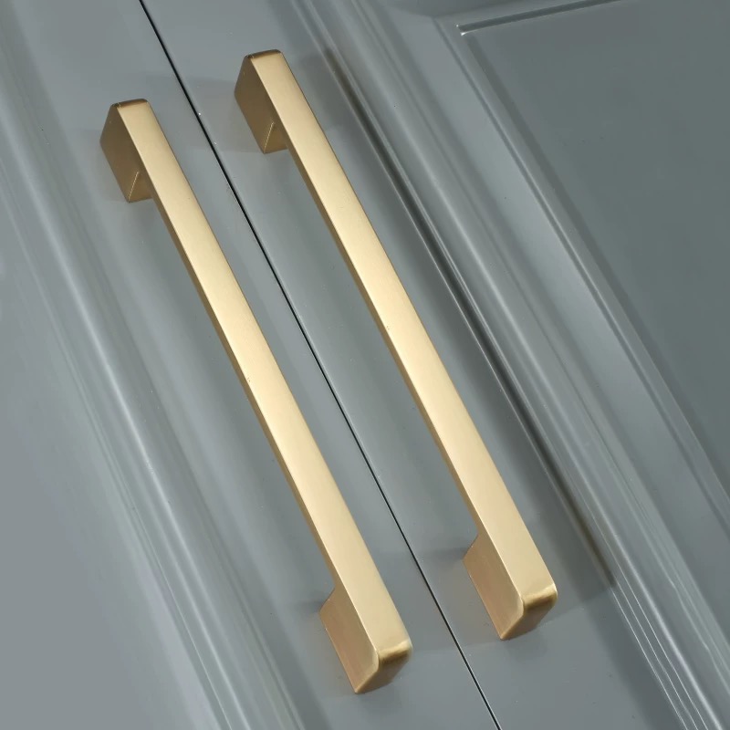 Drawer Pull Gold - Złote szczotkowane okucia do szafek kuchennych