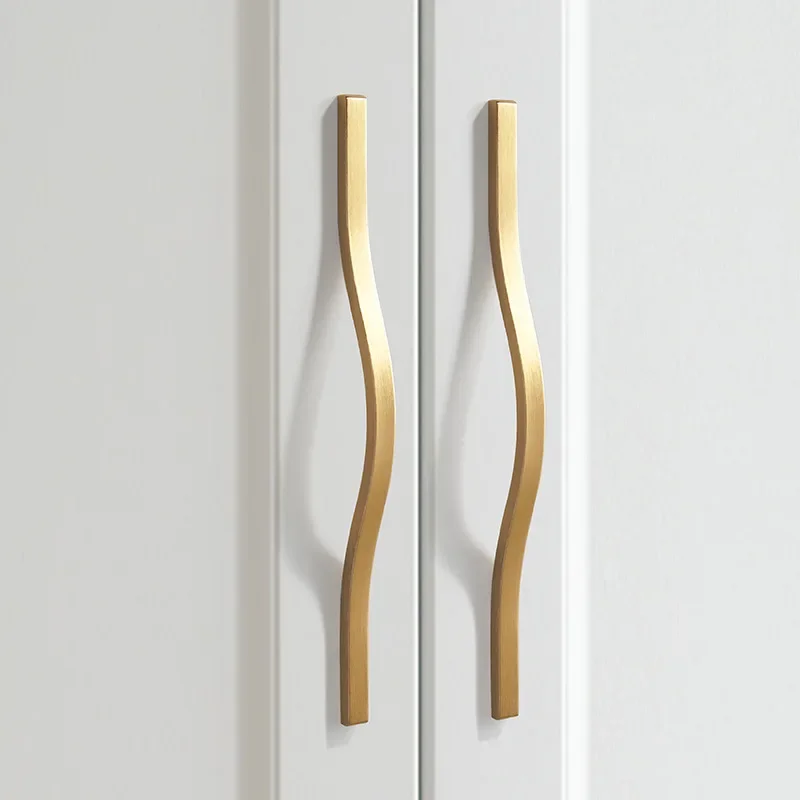Galwanicznie szczotkowane złot – Drawer Pull Gold recenzja i cena