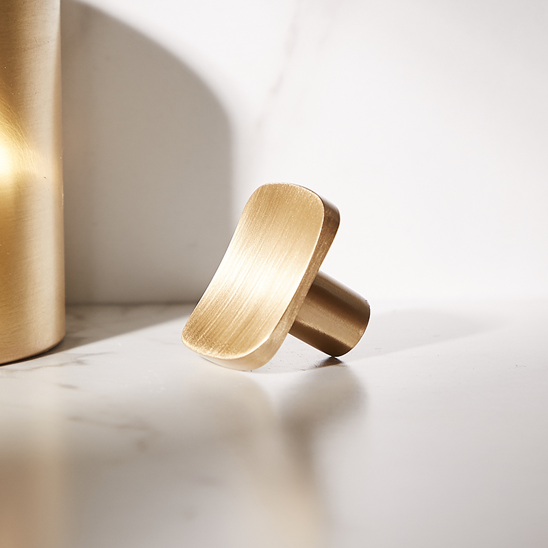 Nowoczesne mosiężne gałki kuch – Drawer Pull Gold recenzja i cena